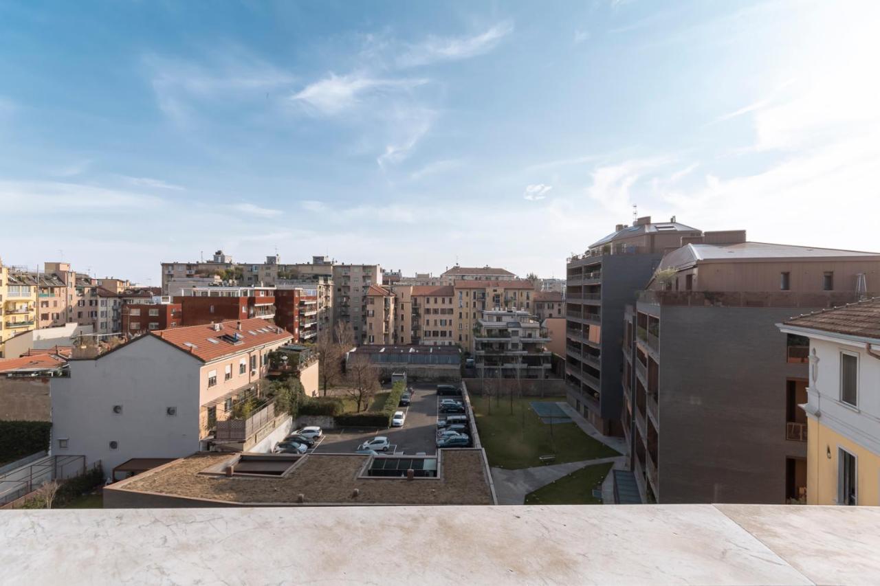 Mansarda Cola Apartment Milan Exterior photo